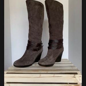 YOU by crocs brown suede platform boots